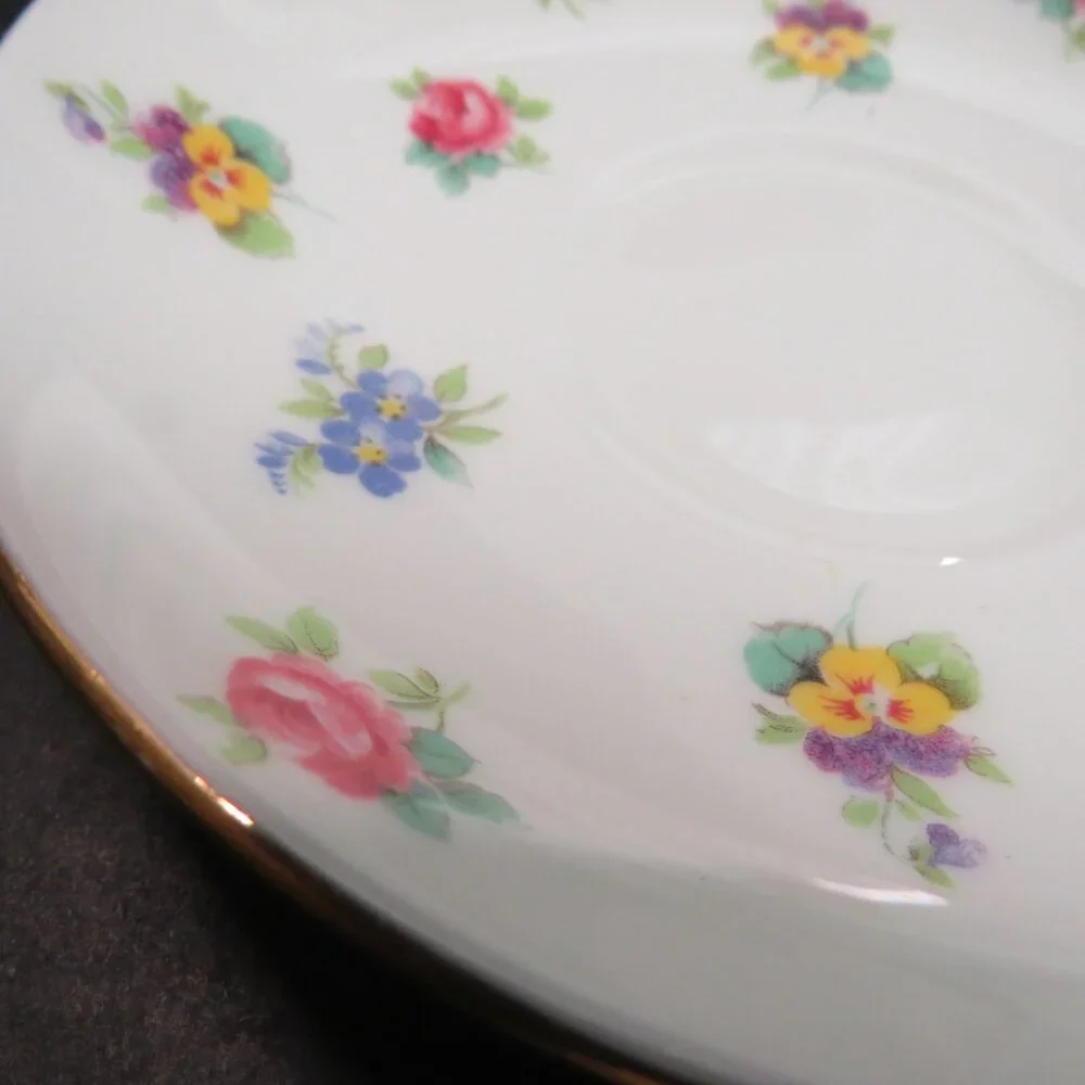 Crown Staffordshire Tea Cup & Saucer fine bone china Rose Pansy Gold Rim